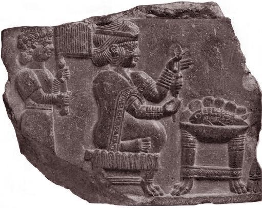اثار عيلامية : قطعة اثرية لمراءة عيلامية من السوس يرجع تاريخها الى 8 قرون قبل الميلاد