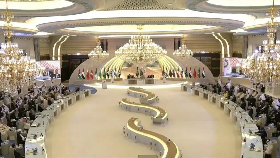 القمة العربية الـ32 في جدة