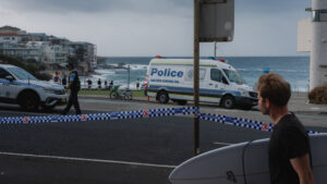Bondi Terror Suspects Threw Unexploded Bombs at Crowd, Document Says