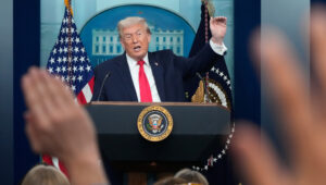 Trump’s Greenland Push Draws Cool Response at Davos