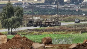 Israeli Military Vehicles Move Into Village Near Quneitra, South Syria