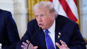 Trump Calls for US Control of Greenland Over Security Concerns