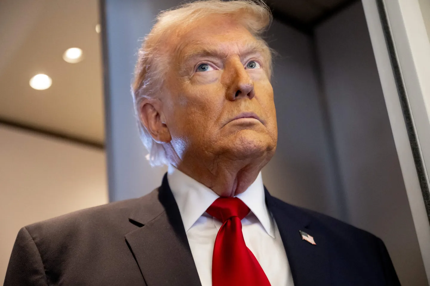 Iran Conflict Exposes Generational Split Among Conservatives