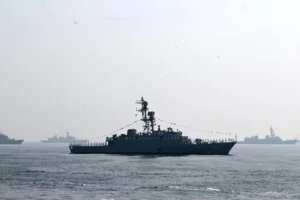 Iran Issues Warning to U.S. After Frigate Sinks; Sri Lanka Seeks to Safeguard Crew on Second Iranian Vessel